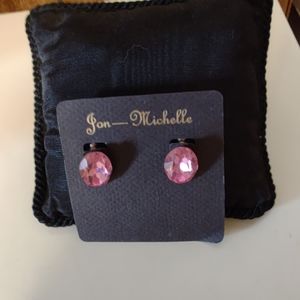 BRAND NEW!! VINTAGE JON MICHELLE PIERCED EARRINGS.